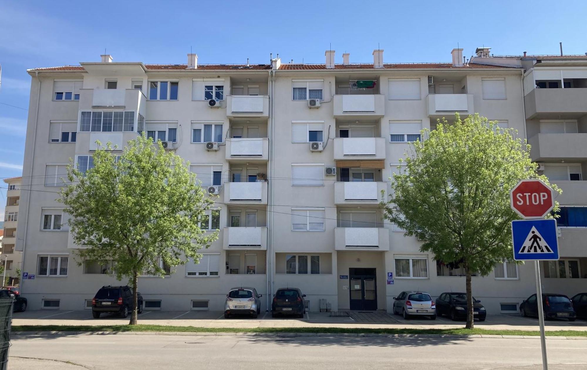 Apartman Senjak Pirot Exteriör bild